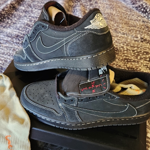 NIKE Sneakers - Picture 2 of 13